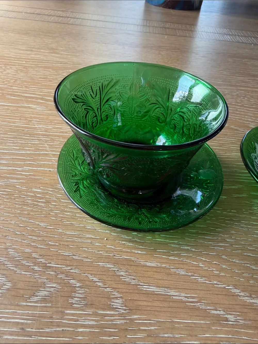 Anchor Hocking Vintage Emerald Green Pressed Glass Dessert Bowls and Plates Set